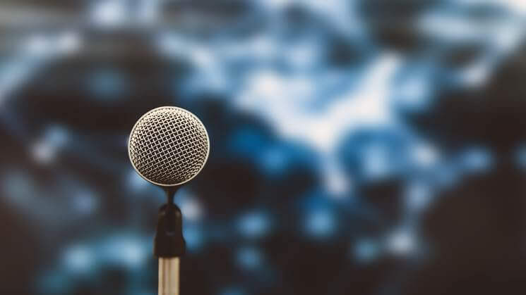 Laufey Live 2026: What To Expect From Her Award-Winning Album Tour