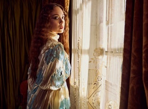 Laufey Tour 2026: Experience Her Jazz-Pop-Classical Magic Live